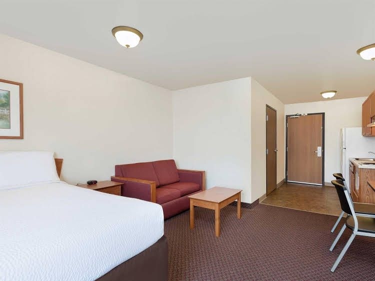 WoodSpring Suites Tyler0
