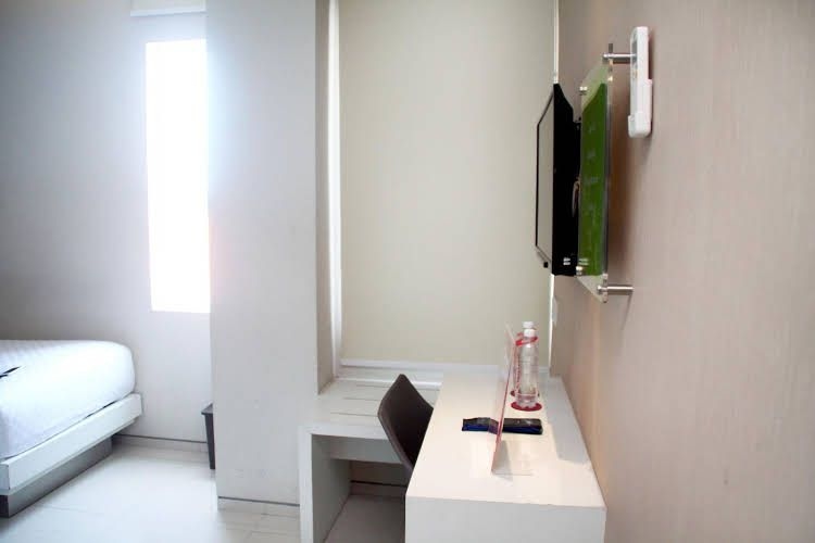 ZEN Rooms Kusuma Bangsa0