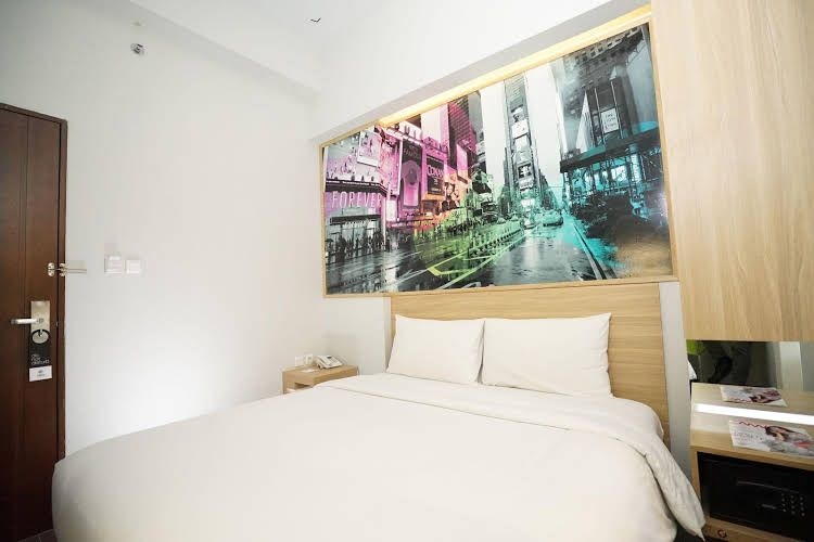 Cleo Hotel Jemursari0