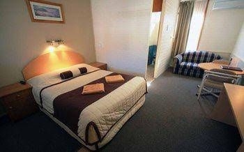 Econo Lodge Citrus Valley0