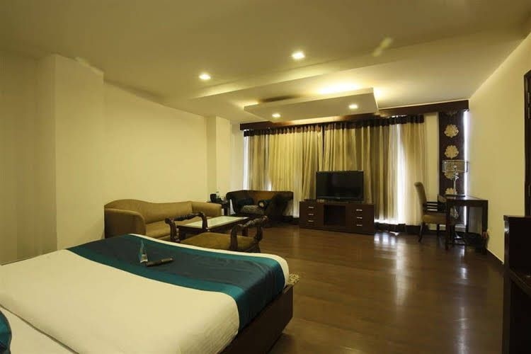 Fab Lajpat Nagar0