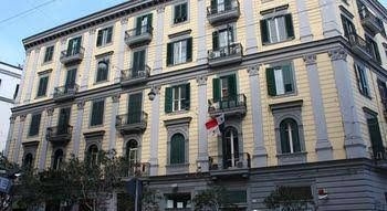 Be Italian Flat at Duomo0