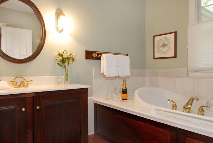 Foxfield Inn0