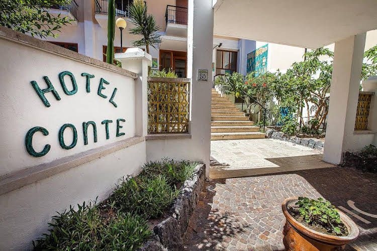 Albergo Conte0