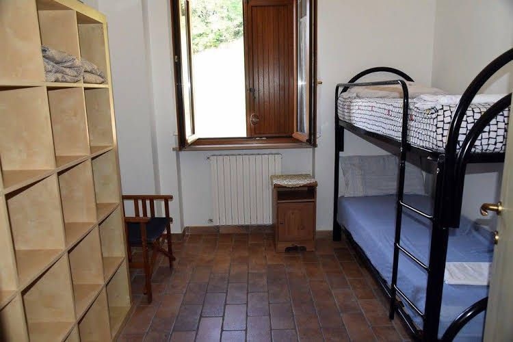 Casale Montesicuro0