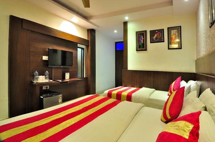 Check In Room Main Bazzar0