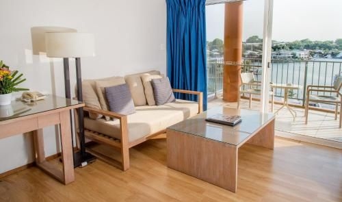 คูลเลน เบย์ รีสอร์ต (Cullen Bay Resorts)4