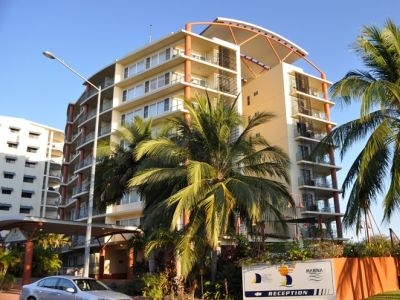 คูลเลน เบย์ รีสอร์ต (Cullen Bay Resorts)0