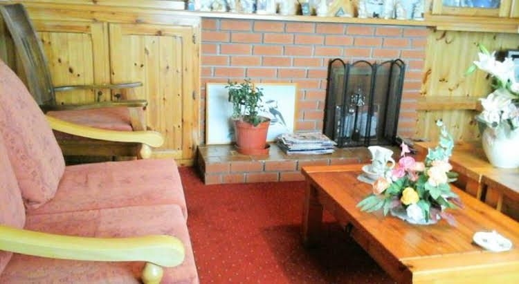 Ballyegan House0