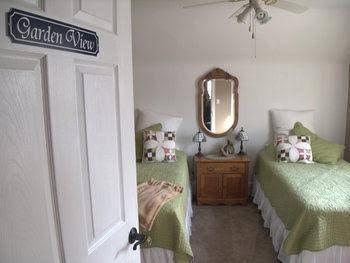 Riverwalk Bed and Breakfast0