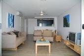 อะซูเร ซี วิตซันเดย์ รีสอร์ต (Grand Mercure Apartments Azure Sea)1