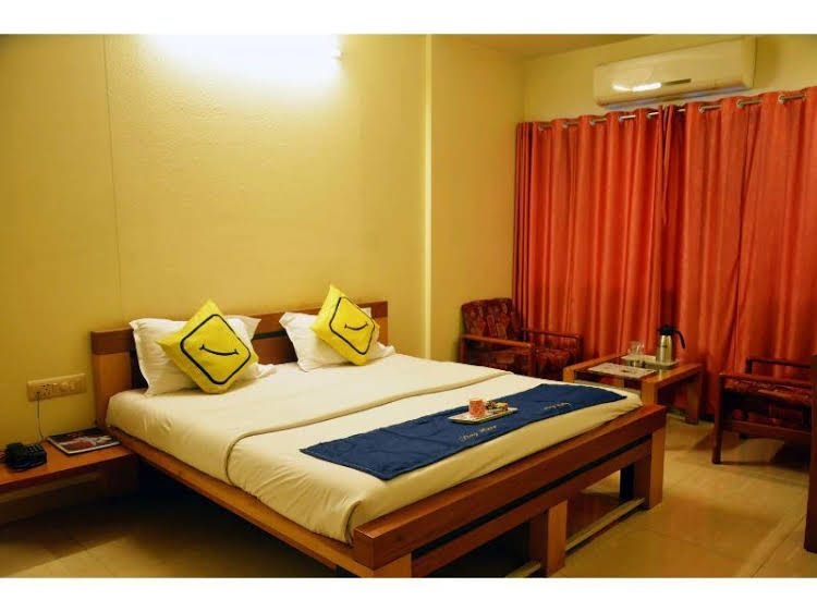 Vista Rooms at Indira Nagar0