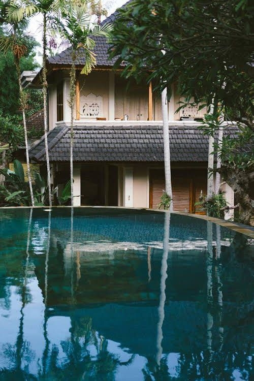 ฮันนีมูน เฮาส์ (Honeymoon house)0