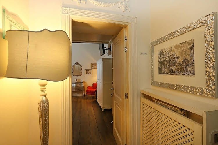 Piazzetta de Monti Suites0