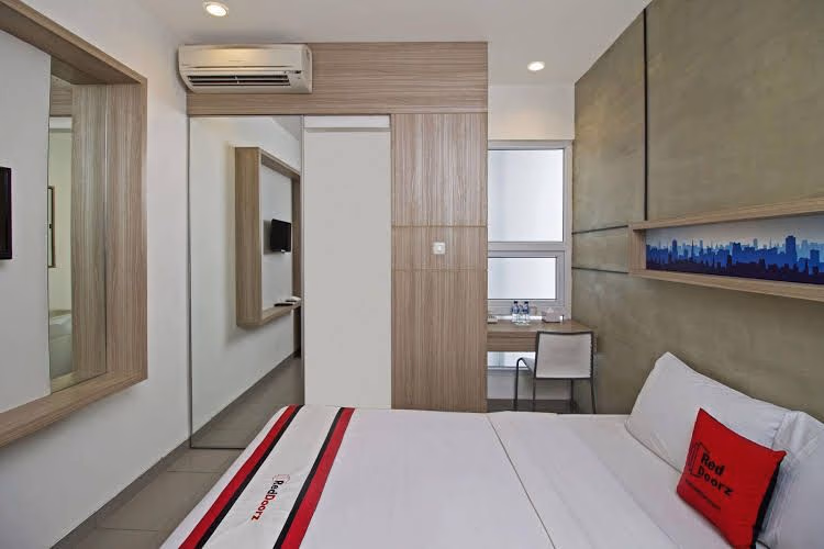 RedDoorz @ Setiabudi Eight0