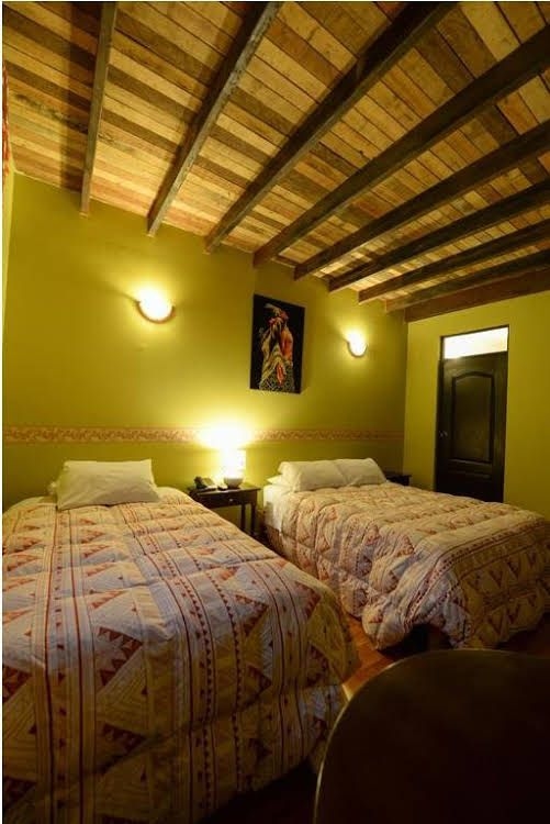 Yabar Cusco Suite0