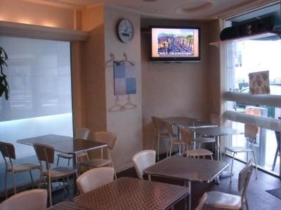 แกรมปัสอินน์ โอซาก้า (Grampus Inn Osaka)4