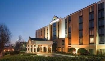 Hyatt Place Charlotte Airport/Lake Pointe0