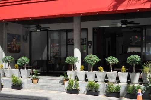 ศาลาดี แกลเลอรี่ เรสซิเดนซ์ (Saladee Gallery Residence)0