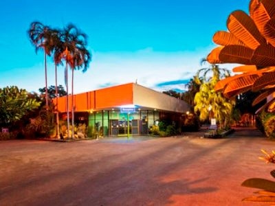 คอนทัวร์ โฮเทล แคเธอรีน (Contour Hotel Katherine)0