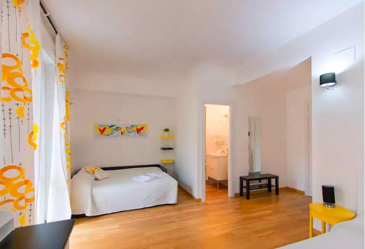 Via Colombo Holiday Rooms0