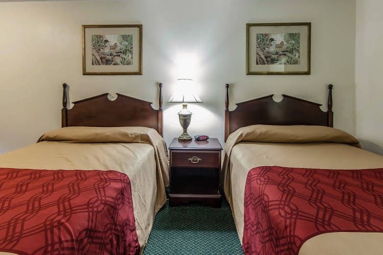 Rodeway Inn0