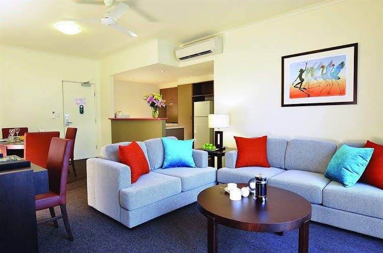 Advance Serviced Apartments0
