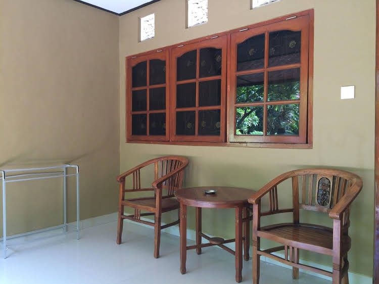 ซูกา บีช อินน์ (Suka Beach Inn)0