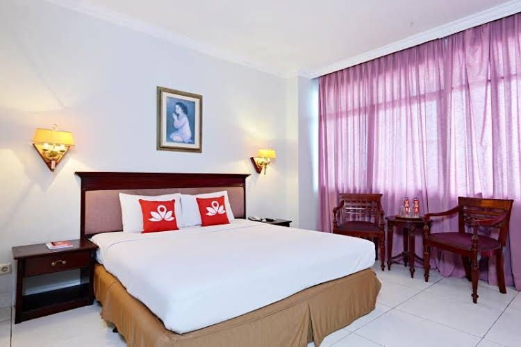 ZEN Rooms Soekarno Hatta Buah Batu0