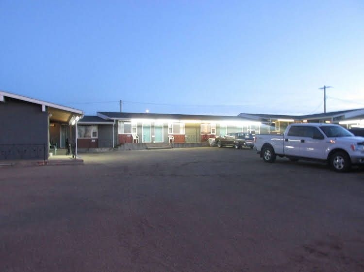 Ace Crown Motel0