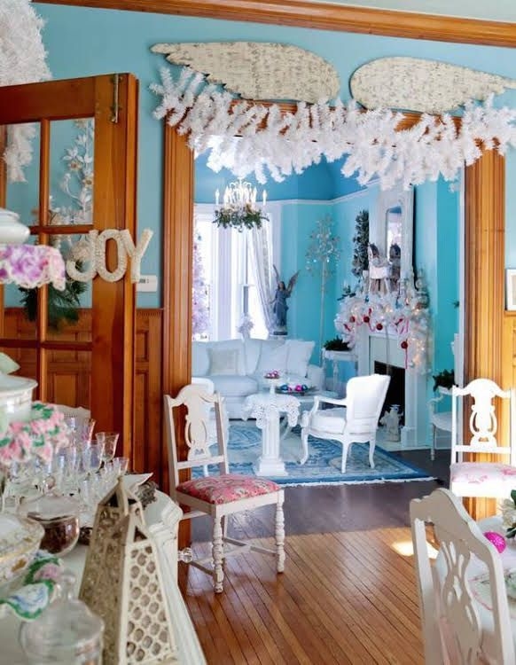 Vintage Chic Inn0