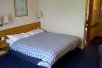 Days Inn Magor0