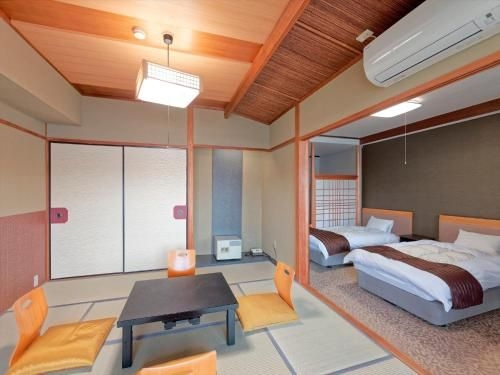 Yukai Resort Shirahama Saichoraku2