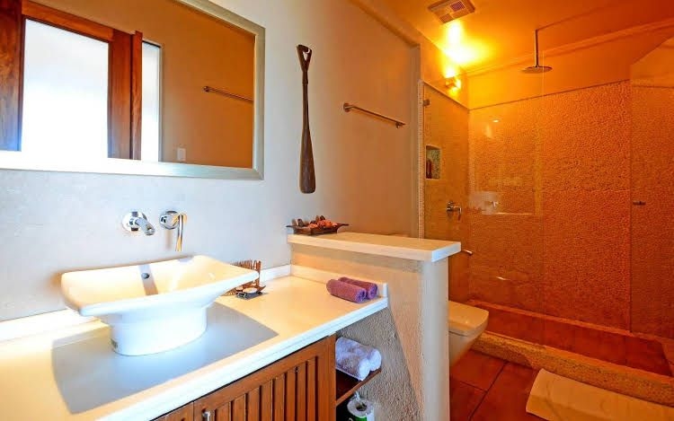 White Beach Villas0