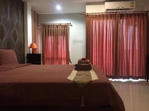 โรงแรมต้นทะเล (Tontalay Hotel)2