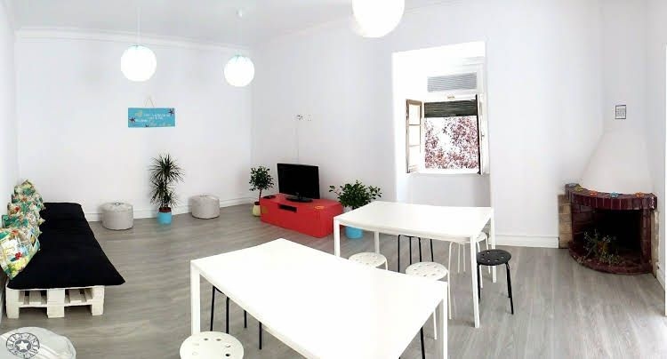 Aloha Hostel0