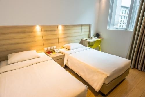 โรงแรมซัมเมอร์วิว (Summer View Hotel)3