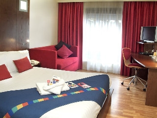 Park Inn Birmingham Wasall1