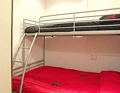 Feelathome Rossello Apartment0