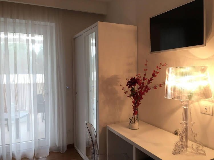 Carone Suite Charme and Pool0