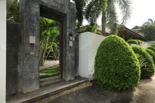 วิลล่า เฮนิ บาย ทร๊อปปิค ลุ๊ค (Villa Heni by TropicLook)4