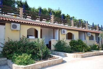 Villaggio Santo Stefano0