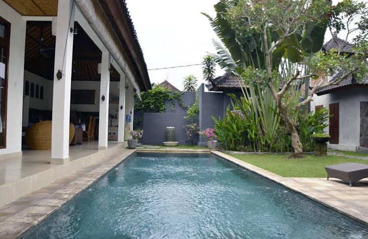Villa Heliconia0