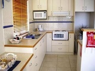 Alexander Lakeside Bed & Breakfast1