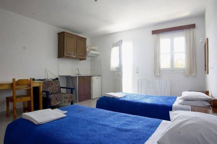 Ibiscus Village Studios0