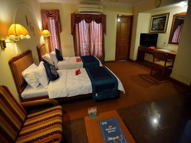 OYO Rooms Dairy Den Circle0