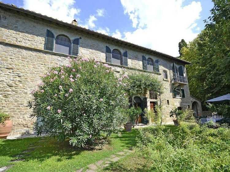 Villa Santa Maria0