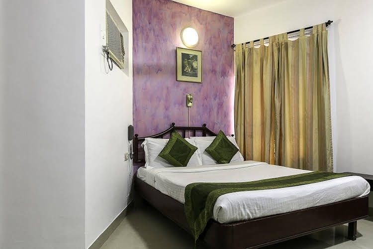 Treebo New Castle0