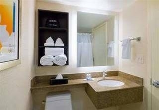 Fairfield Inn and Suites Paramus0