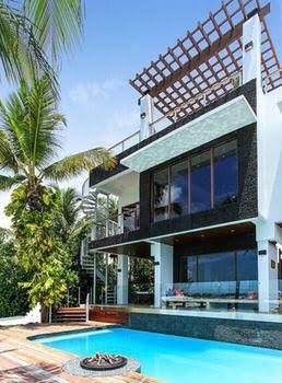Villa Riza0
